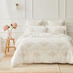https://s3-ap-southeast-2.amazonaws.com/fusionfactory.commerceconnect.bbnt.production/pim_media/000/167/413/B_B_S24-25_Bedlinen_BOP_Jolie_QQC_Alt_SI.jpg?1723430201