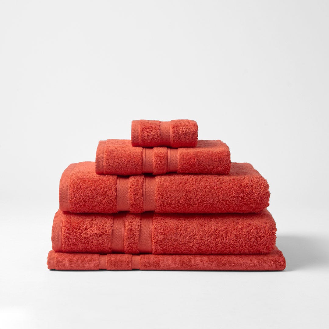https://s3-ap-southeast-2.amazonaws.com/fusionfactory.commerceconnect.bbnt.production/pim_media/000/120/956/CH-Egyptian-Luxury-Towels-Coral-Red-189042-R.jpg?1620604614