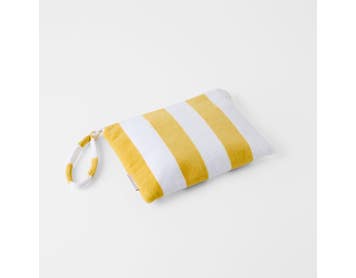 https://s3-ap-southeast-2.amazonaws.com/fusionfactory.commerceconnect.bbnt.production/pim_media/000/201/276/CH_S25-26_Cilla-Swim-pouch_Yellow-Ivory_26505602_SI.jpg?1758074079