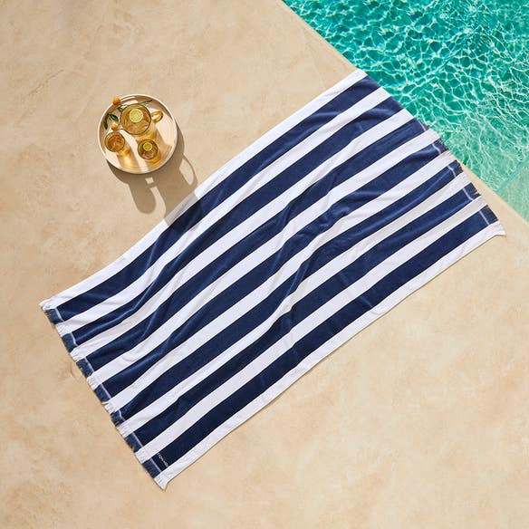 https://s3-ap-southeast-2.amazonaws.com/fusionfactory.commerceconnect.bbnt.production/pim_media/000/198/412/CH_S25-26_LS_Outdoor_Beach_Towels_Balmoral_20231901_SI.jpg?1753754259