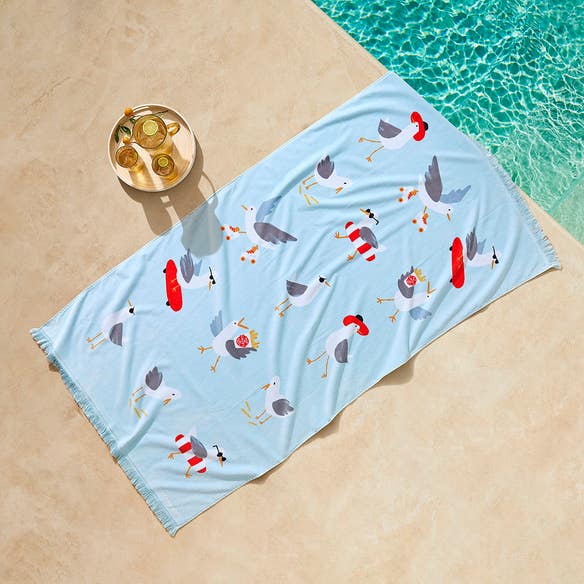 https://s3-ap-southeast-2.amazonaws.com/fusionfactory.commerceconnect.bbnt.production/pim_media/000/198/472/CH_S25-26_LS_Outdoor_Beach_Towels_Summer_Seagulls_22861801_SI.jpg?1753758891