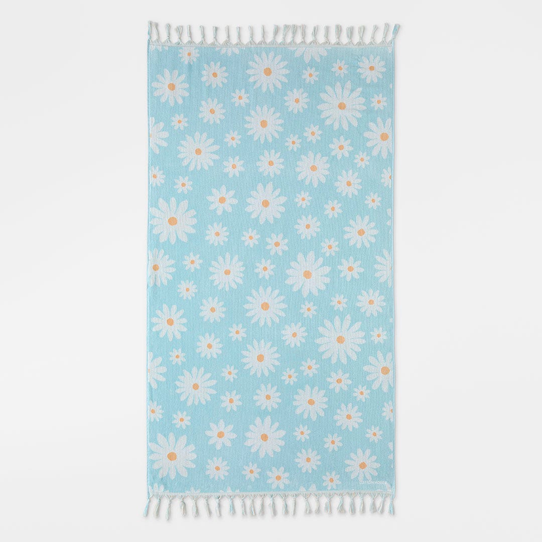 https://s3-ap-southeast-2.amazonaws.com/fusionfactory.commerceconnect.bbnt.production/pim_media/000/198/434/CH_S25-26_Outdoor_Beach_Towels_Marguerite_Blue_22860003_SI.jpg?1753757137