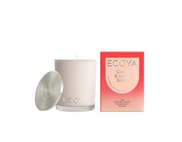 https://s3-ap-southeast-2.amazonaws.com/fusionfactory.commerceconnect.bbnt.production/pim_media/000/167/816/ECOYA_Guava___Lychee_Sorbet_Mini_Madison_Candle_MINI204__1.jpg?1723613982