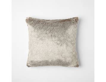 https://s3-ap-southeast-2.amazonaws.com/fusionfactory.commerceconnect.bbnt.production/pim_media/000/055/151/M_F-Arctic-Faux-Fur-Cushion-45x45-Possum-12388014.jpg?1584939008