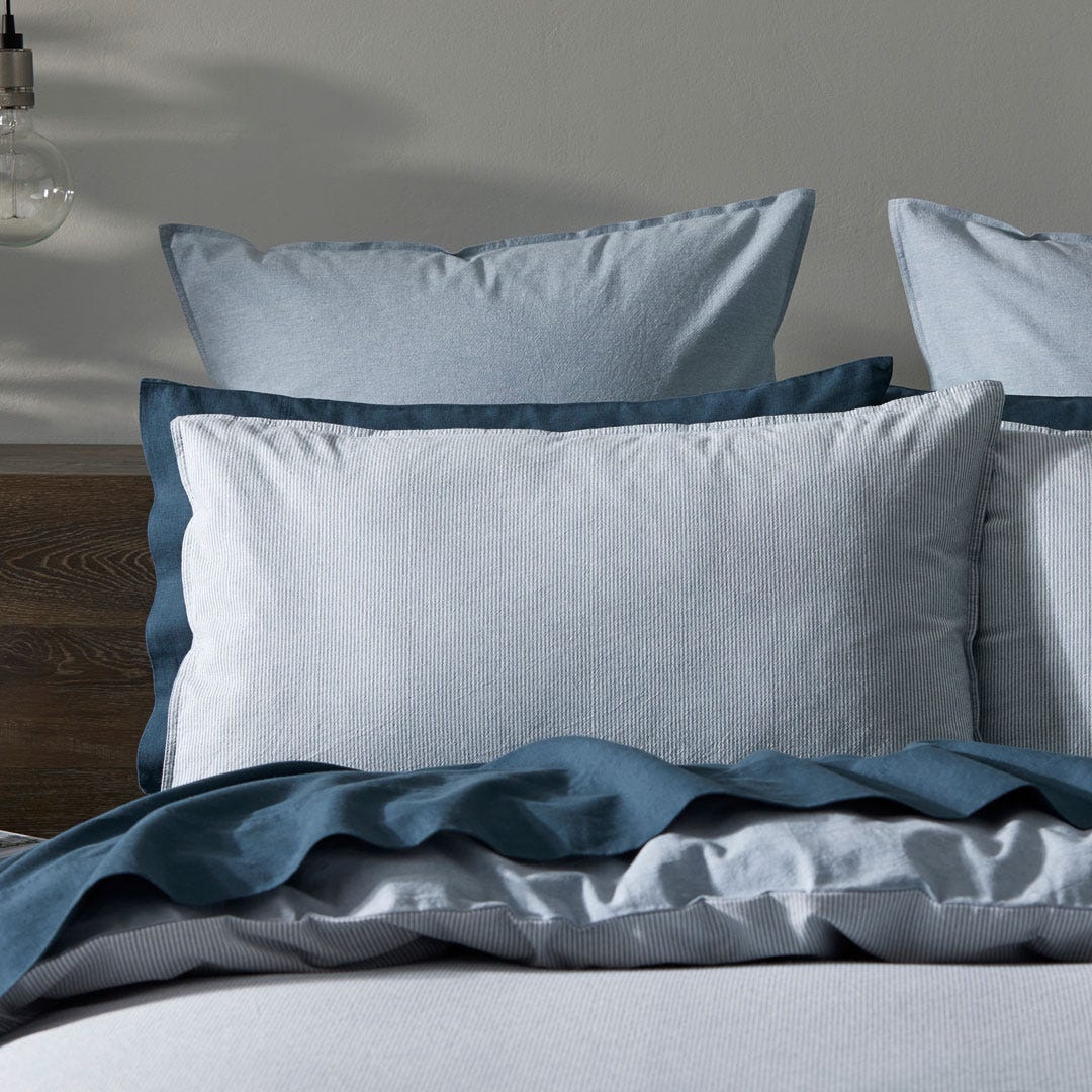 https://s3-ap-southeast-2.amazonaws.com/fusionfactory.commerceconnect.bbnt.production/pim_media/000/071/613/M_F-Hendry-Blue-Pillow.jpg?1599002129