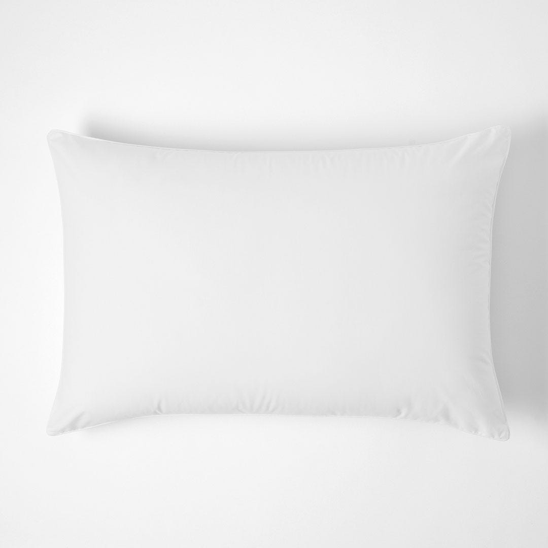 https://s3-ap-southeast-2.amazonaws.com/fusionfactory.commerceconnect.bbnt.production/pim_media/000/126/067/M_F-Wool-Blend-Pillow-White-10226001.jpg?1624928660