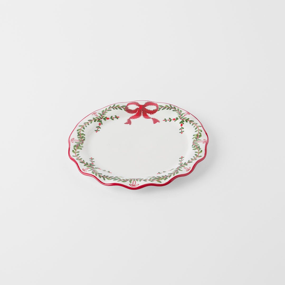 https://s3-ap-southeast-2.amazonaws.com/fusionfactory.commerceconnect.bbnt.production/pim_media/000/197/892/M_F_CG_S4-Festive-Garland-Side-Plate_26368801_SI.jpg?1752816964