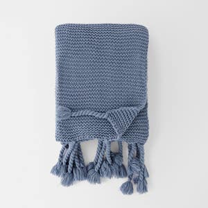 https://s3-ap-southeast-2.amazonaws.com/fusionfactory.commerceconnect.bbnt.production/pim_media/000/167/596/M_F_Chunky-Tassel-Throw_Denim_17636919_SI.jpg?1723517894
