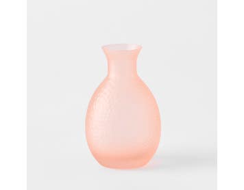 https://s3-ap-southeast-2.amazonaws.com/fusionfactory.commerceconnect.bbnt.production/pim_media/000/191/274/M_F_Dimple-Mini-Glass-Vase_Pink_26133901_SI.jpg?1742535455