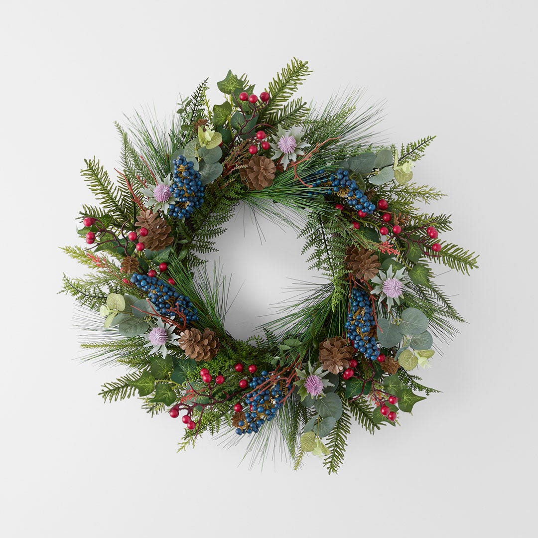 https://s3-ap-southeast-2.amazonaws.com/fusionfactory.commerceconnect.bbnt.production/pim_media/000/196/393/M_F_EN_60cm-Amaranth-_-Mixed-Berry-Wreath_26275001_SI.jpg?1750391347