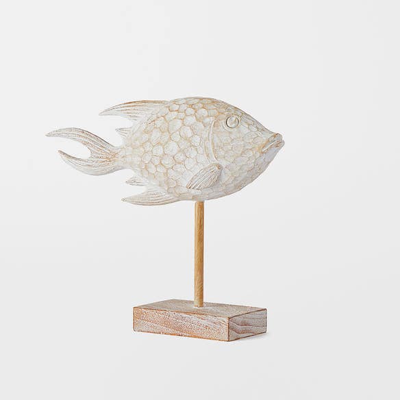 https://s3-ap-southeast-2.amazonaws.com/fusionfactory.commerceconnect.bbnt.production/pim_media/000/171/077/M_F_Fish-Carved-Sculpture-on-Stand_White_25873701_SI.jpg?1727306437