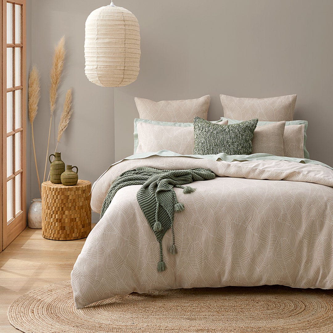https://s3-ap-southeast-2.amazonaws.com/fusionfactory.commerceconnect.bbnt.production/pim_media/000/165/573/M_F_S24-25_Bedlinen_BOP_Bengali_Taupe_QQC_SI.jpg?1719983434