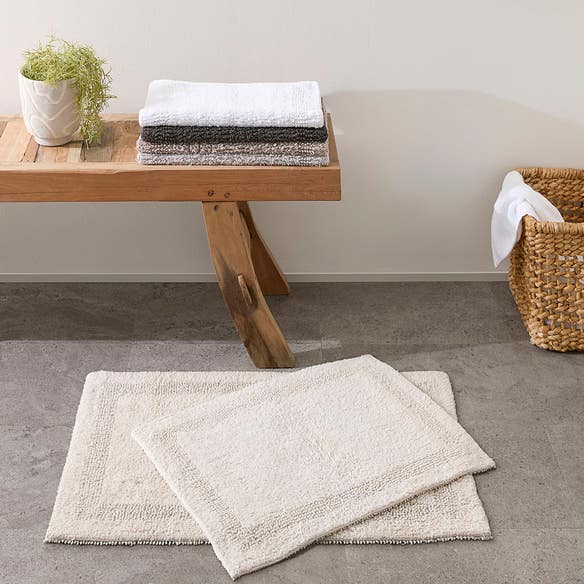 https://s3-ap-southeast-2.amazonaws.com/fusionfactory.commerceconnect.bbnt.production/pim_media/000/174/187/M_F_S24-25_Summer_LS_Studio_Bathmats-Braxton_BM_Stone.jpg?1729816870