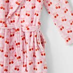 https://s3-ap-southeast-2.amazonaws.com/fusionfactory.commerceconnect.bbnt.production/pim_media/000/199/122/M_F_S25-26_Cherry-Bow-Printed-Plush-Robe_Cherry_26485601_Detail_SI.jpg?1754531986