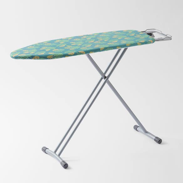 https://s3-ap-southeast-2.amazonaws.com/fusionfactory.commerceconnect.bbnt.production/pim_media/000/199/556/M_F_S25-26_Wattle-Ironing-Board-Cover_Green-Yellow_26646701_SI.jpg?1755154557