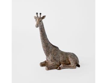 https://s3-ap-southeast-2.amazonaws.com/fusionfactory.commerceconnect.bbnt.production/pim_media/000/155/828/M_F_Sitting-Giraffe-Decoration_Brown_20483301_SI.jpg?1699241119