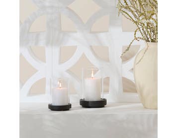 https://s3-ap-southeast-2.amazonaws.com/fusionfactory.commerceconnect.bbnt.production/pim_media/000/174/048/M_F_Summer_S25-25_LS_Studio_Decorator_Lyla_Candle_Holder_25870.jpg?1729744565