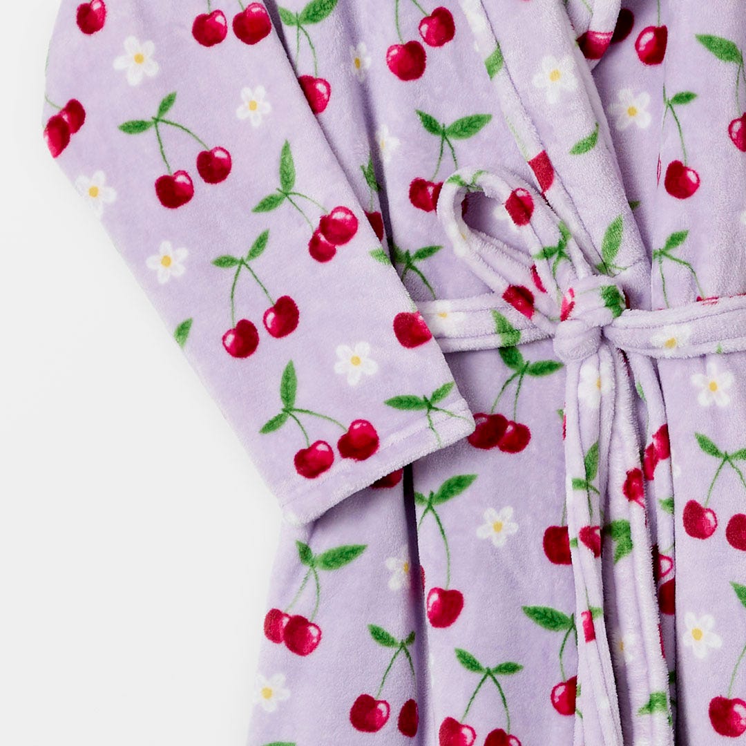 https://s3-ap-southeast-2.amazonaws.com/fusionfactory.commerceconnect.bbnt.production/pim_media/000/188/607/M_F_Sweet-Cherry-Printed-Plush-Robe_Sweet-Cherry_26125101_Detail_SI.jpg?1738546877