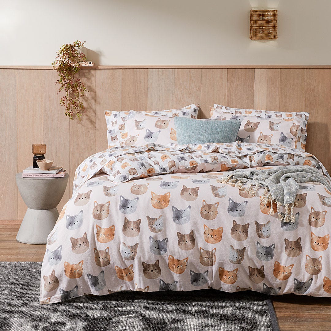 https://s3-ap-southeast-2.amazonaws.com/fusionfactory.commerceconnect.bbnt.production/pim_media/000/157/097/M_F_W24_Bedlinen_Flannelette_BOP_Nala_QQC_Hero_SI.jpg?1702355794