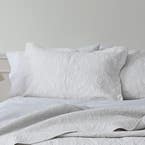 https://s3-ap-southeast-2.amazonaws.com/fusionfactory.commerceconnect.bbnt.production/pim_media/000/157/143/M_F_W24_Bedspread_Artemida_BOP-White_Pillow_SI.jpg?1702356673