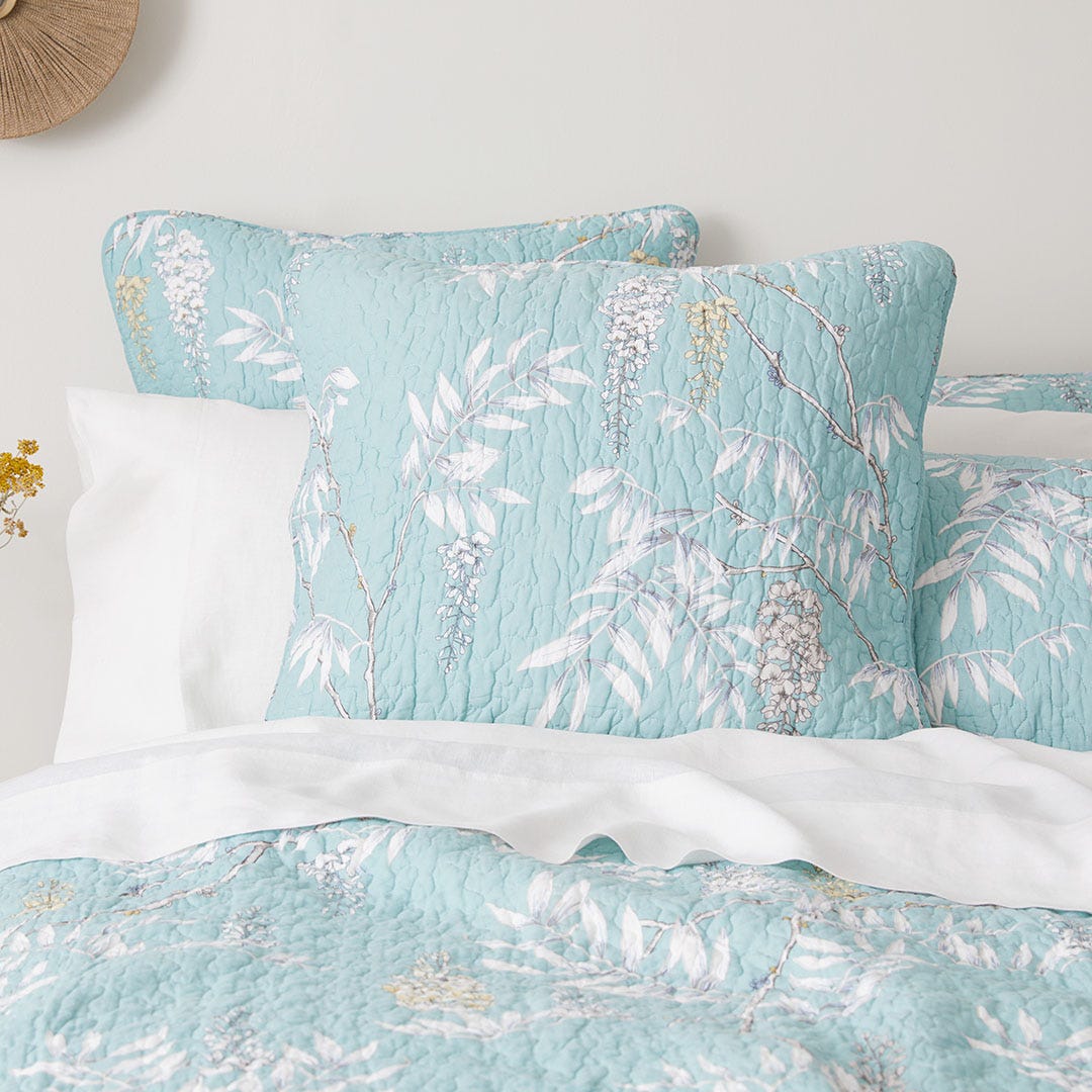 https://s3-ap-southeast-2.amazonaws.com/fusionfactory.commerceconnect.bbnt.production/pim_media/000/158/120/M_F_W24_Bedspread_BOP_Japanese_Flower-Euro_SI.jpg?1704325657