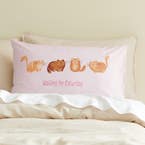 https://s3-ap-southeast-2.amazonaws.com/fusionfactory.commerceconnect.bbnt.production/pim_media/000/160/850/M_F_W24_Novelty_Pillow_Cases_BOP_Caturday_SI.jpg?1708645230