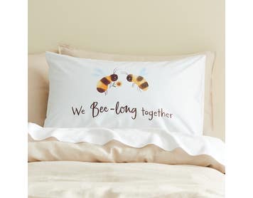 https://s3-ap-southeast-2.amazonaws.com/fusionfactory.commerceconnect.bbnt.production/pim_media/000/161/168/M_F_W24_Novelty_Pillow_Cases_BOP_We_Bee-long_Together_SI.jpg?1709160951