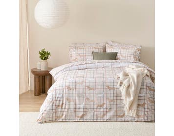https://s3-ap-southeast-2.amazonaws.com/fusionfactory.commerceconnect.bbnt.production/pim_media/000/187/465/M_F_W25_Bedlinen_BOP_Flannelette_Charlie-Neutral_QQC_SI.jpg?1737090483