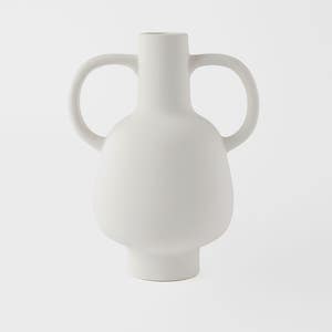 https://s3-ap-southeast-2.amazonaws.com/fusionfactory.commerceconnect.bbnt.production/pim_media/000/152/275/M_F_Whitney_Ceramic_Vase_Lrg_White_22940201_SI.jpg?1690858041