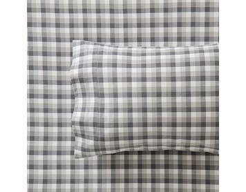 https://s3-ap-southeast-2.amazonaws.com/fusionfactory.commerceconnect.bbnt.production/pim_media/000/163/741/M_F_Yelverton_Charcoal_SS_Pillow_SI.jpg?1715299900